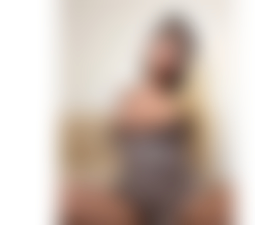 Escorts Bedfordshire Luton - Photos for Hi adnana sexy hot